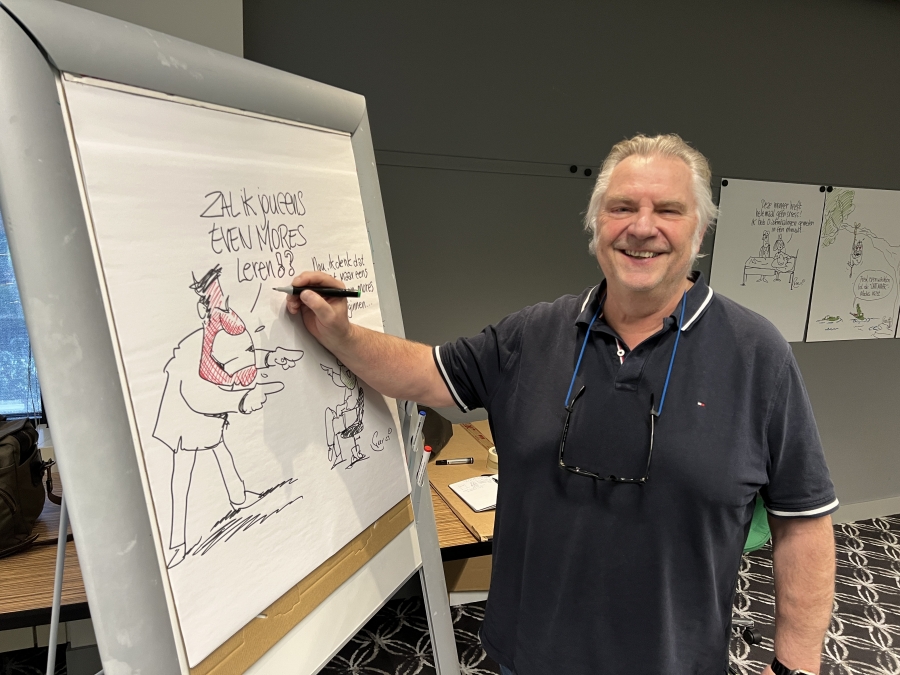 Terug van weggeweest: Live visualiseren (Stand Up Cartooning)